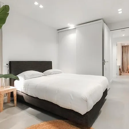 Lovely In With Sauna